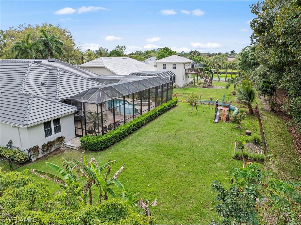 9235 The Lane Naples FL 34109 226011550 image38