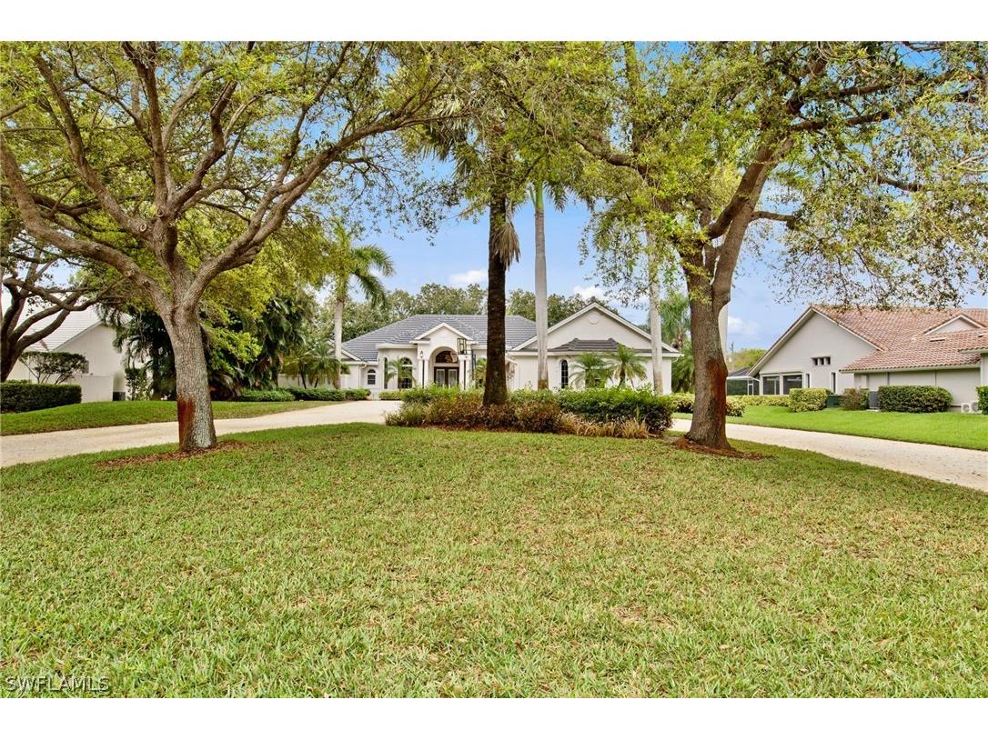 9235 The Lane Naples FL 34109 226011550 image44