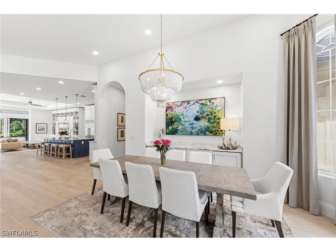 9235 The Lane Naples FL 34109 226011550 image9
