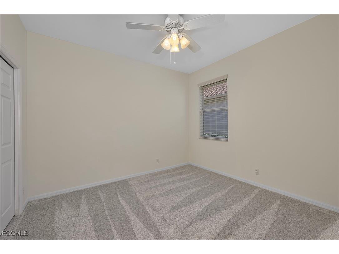 9239 Spanish Moss Way Bonita Springs FL 34135 2025006334 image10