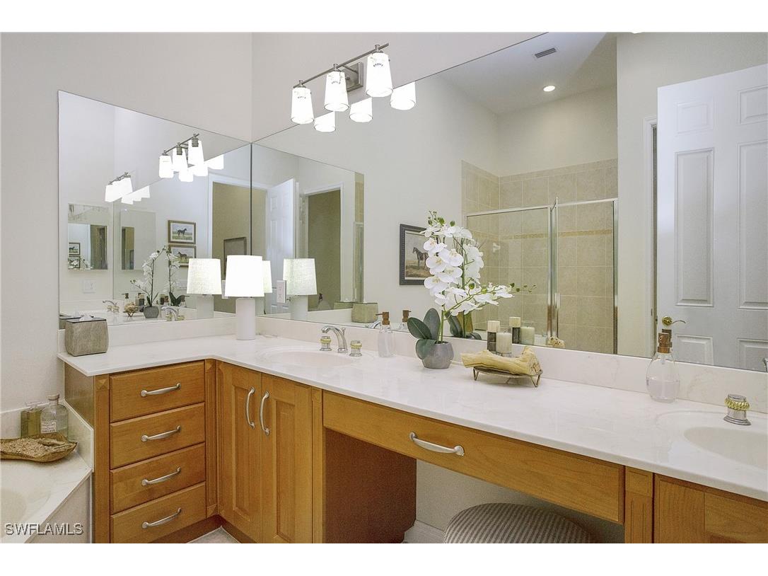 9239 Tesoro Lane #3-203 Naples FL 34114 225072533 image16