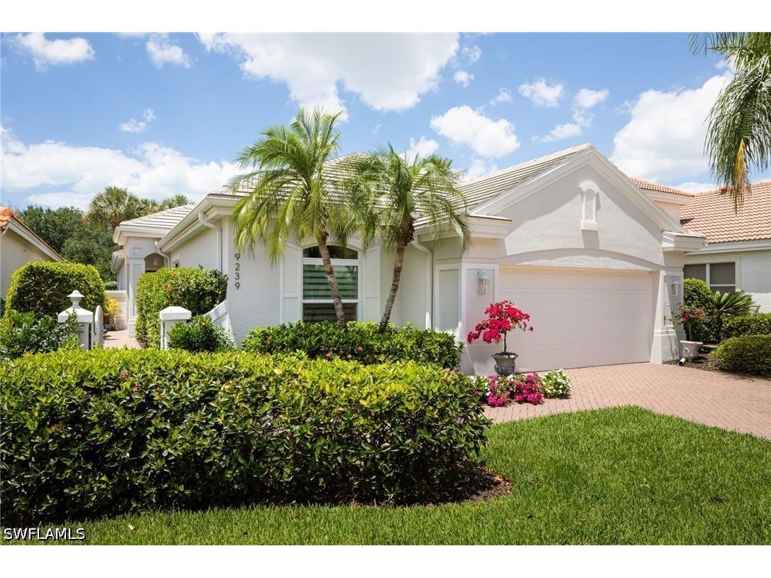 9239 Troon Lakes Drive Naples FL 34109 226018795 image1