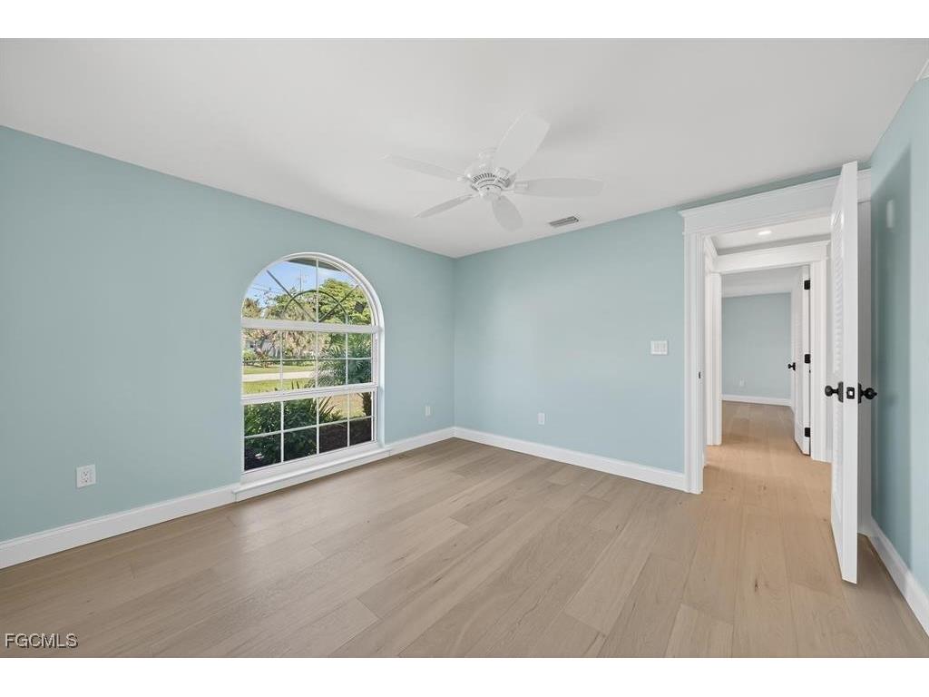 924 Kings Crown Drive Sanibel FL 33957 2025012697 image30