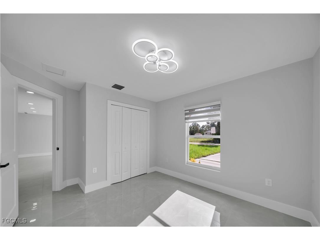 924 Macy Street E Lehigh Acres FL 33974 2025008633 image9