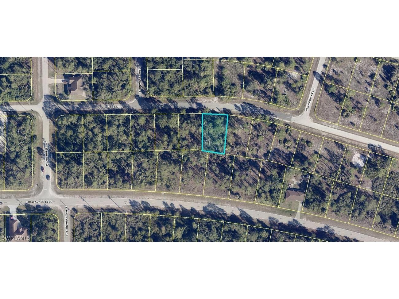 924 Macy Street E Lehigh Acres FL 33974 224029539 image1