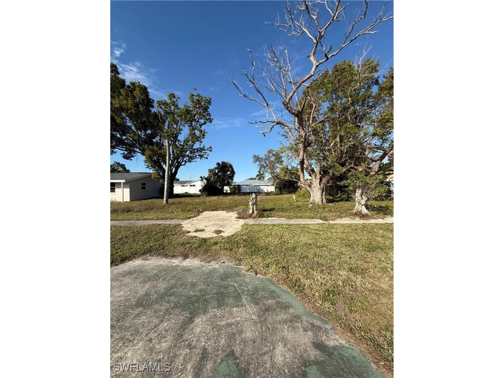 924 Ridgeway Drive North Fort Myers FL 33903 225007936 image1