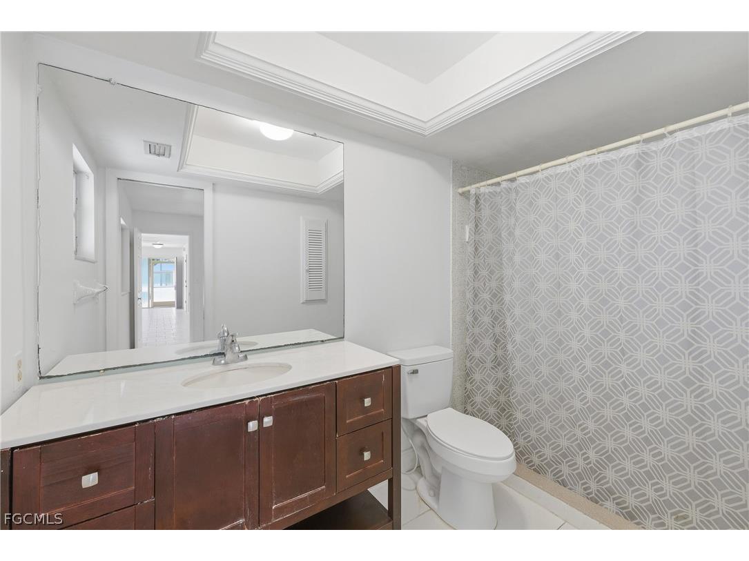 924 SE 24th Avenue #A Cape Coral FL 33990 2025019590 image14