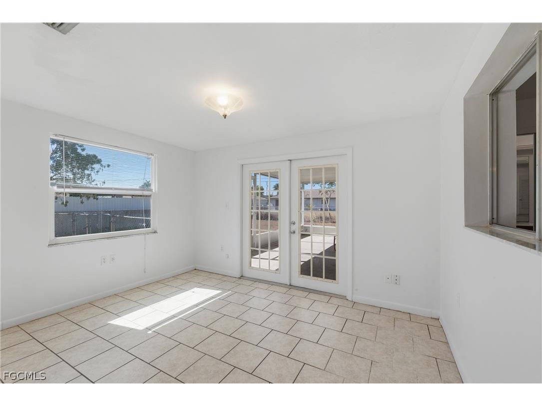 924 SE 24th Avenue #A Cape Coral FL 33990 2025019590 image15