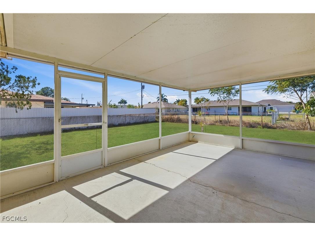 924 SE 24th Avenue #A Cape Coral FL 33990 2025019590 image16