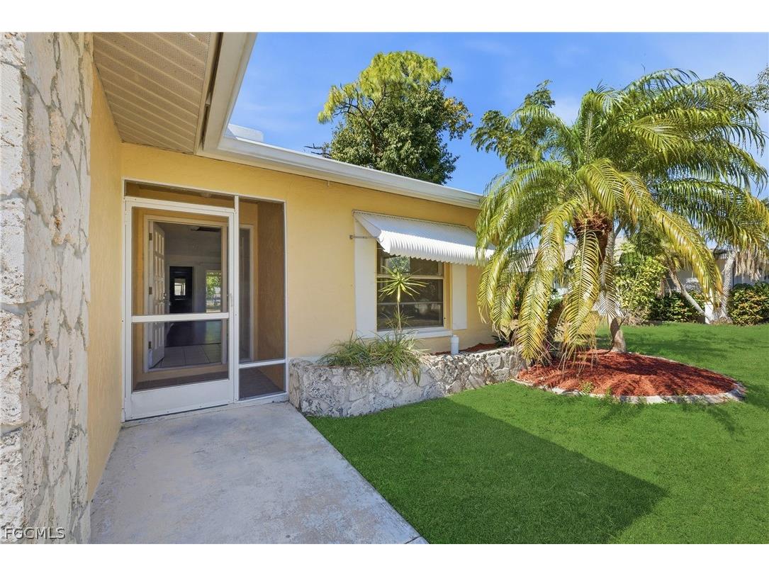 924 SE 24th Avenue #A Cape Coral FL 33990 2025019590 image20