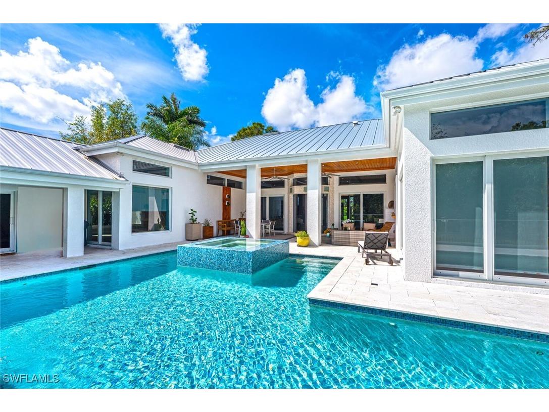 9240 The Lane Naples FL 34109 225072429 image31