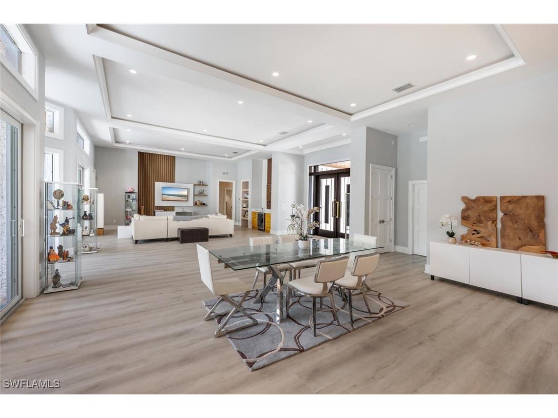 9240 The Lane Naples FL 34109 225072429 image9