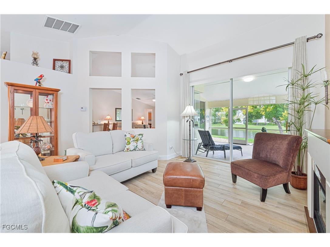 9241 Bramble Court Fort Myers FL 33919 2025014147 image13