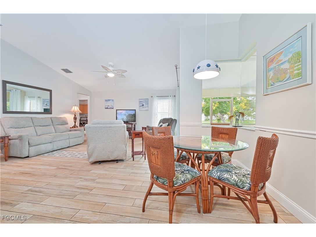 9241 Bramble Court Fort Myers FL 33919 2025014147 image16