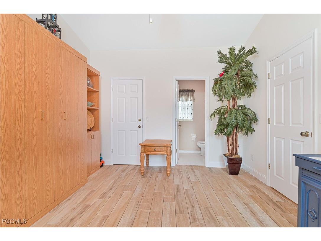 9241 Bramble Court Fort Myers FL 33919 2025014147 image31