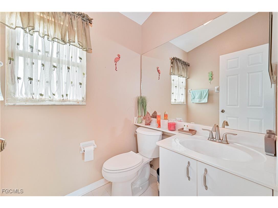 9241 Bramble Court Fort Myers FL 33919 2025014147 image32