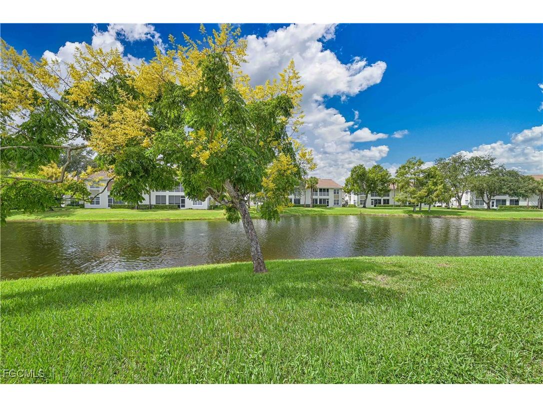 9241 Bramble Court Fort Myers FL 33919 2025014147 image5