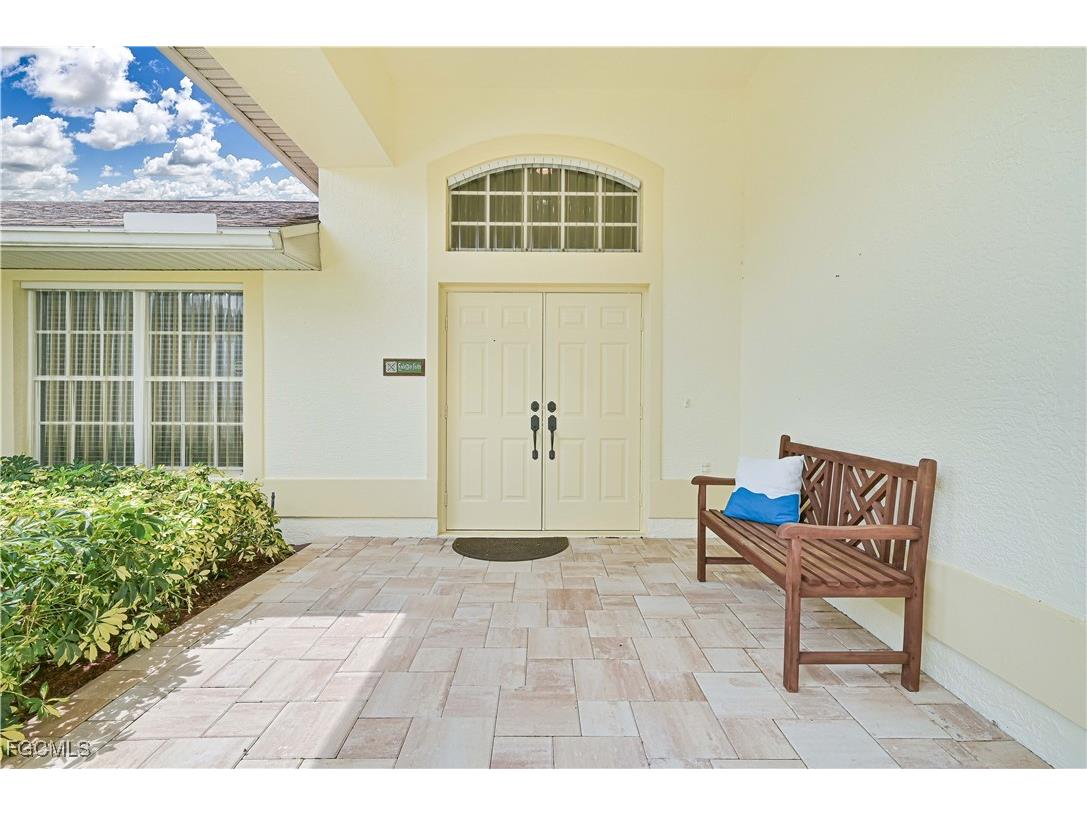 9241 Bramble Court Fort Myers FL 33919 2025014147 image9