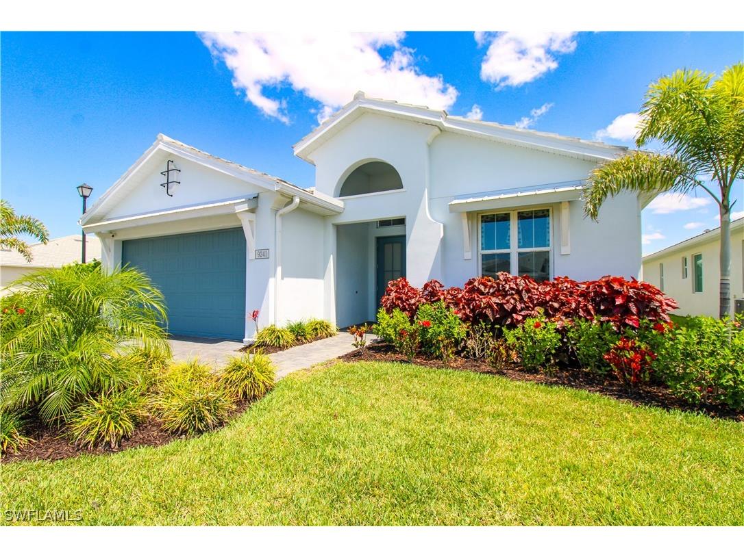9241 Cayman Drive Naples FL 34114 226010663 image2