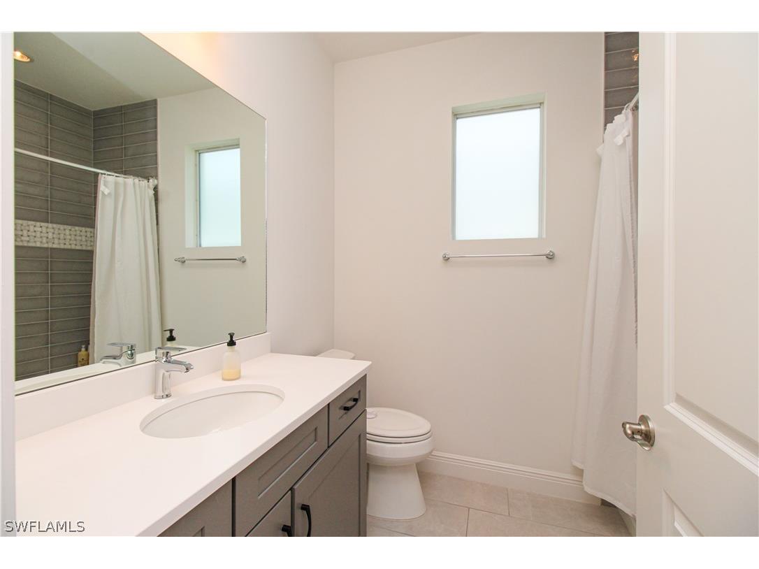 9241 Cayman Drive Naples FL 34114 226010663 image34