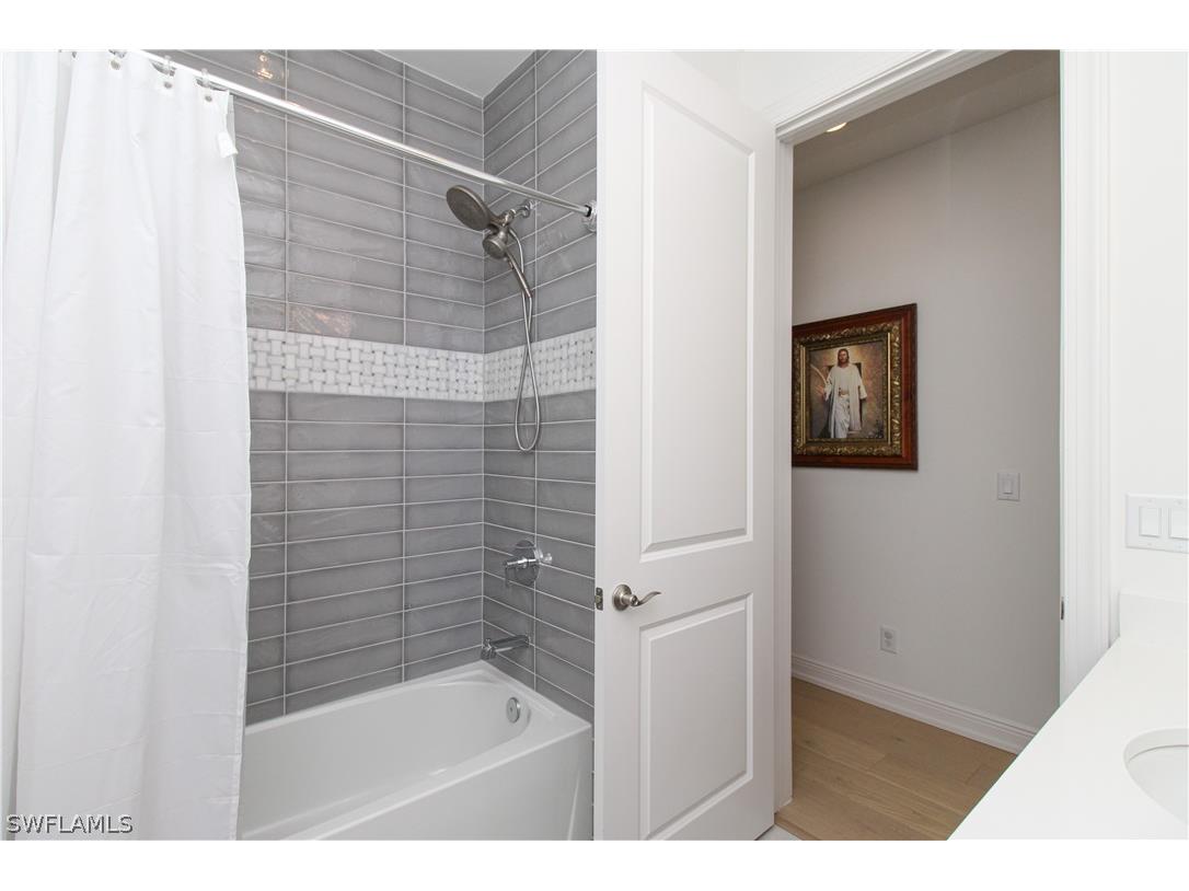 9241 Cayman Drive Naples FL 34114 226010663 image35