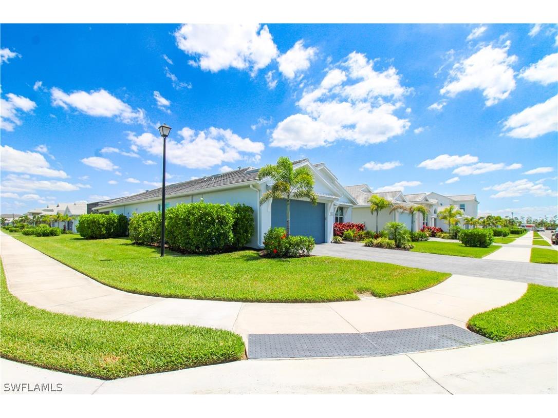 9241 Cayman Drive Naples FL 34114 226010663 image5