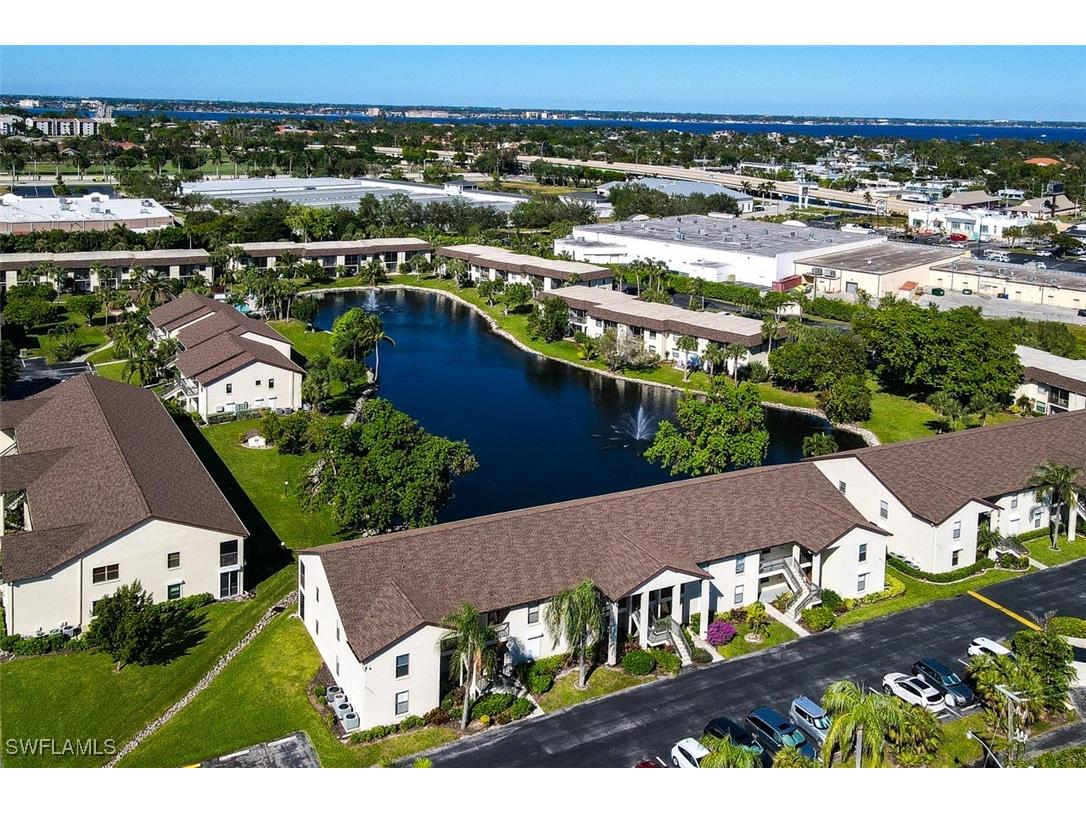 9241 Central Park Drive #103 Fort Myers FL 33919 225061969 image1