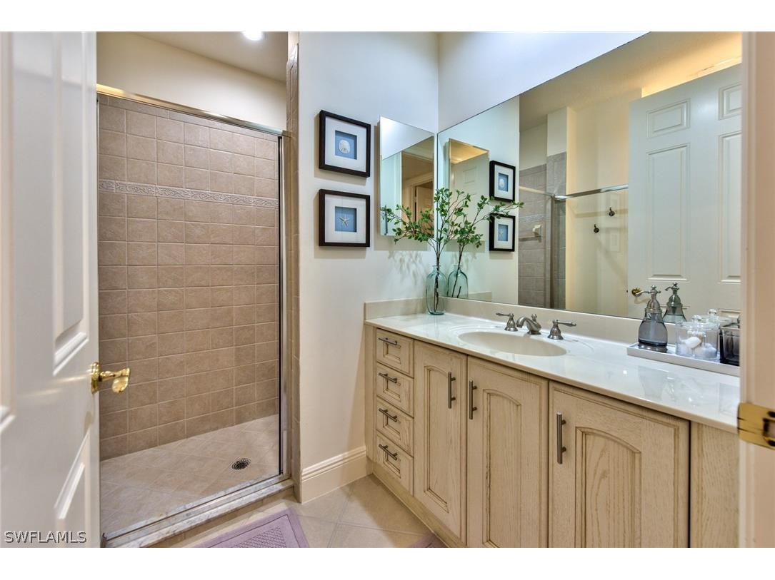 9242 Tesoro Lane #1-102 Naples FL 34114 226011784 image22