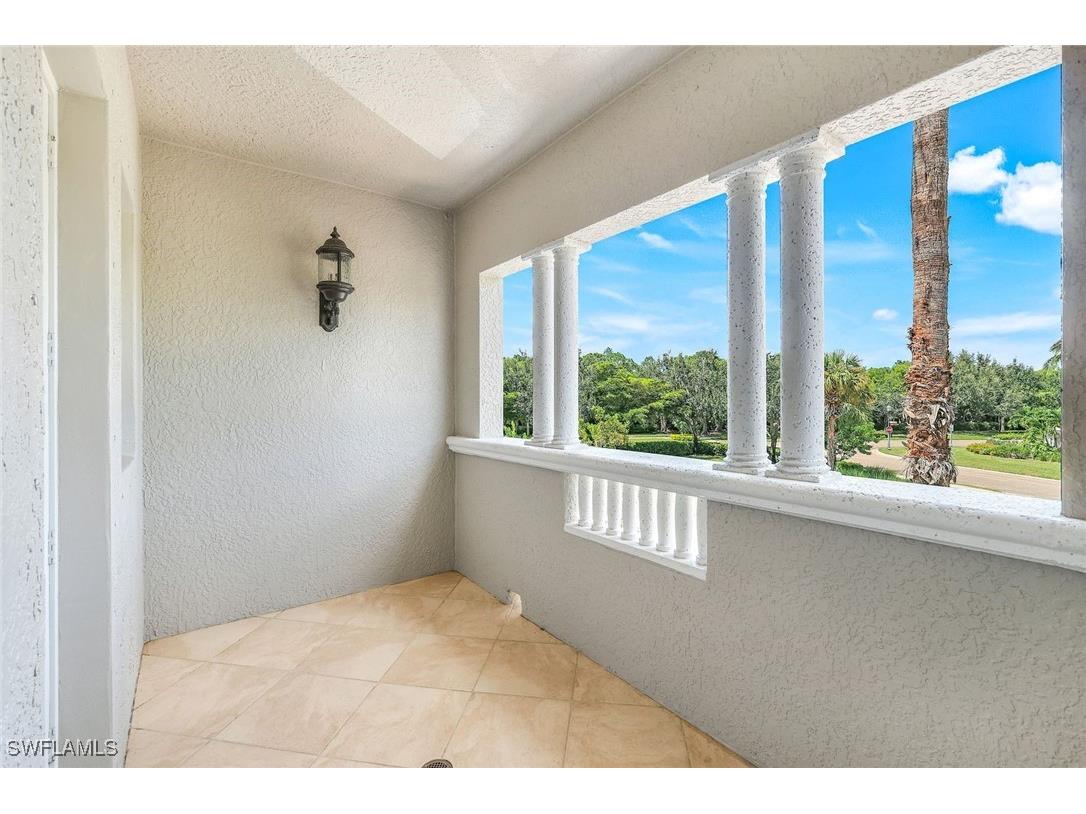 9242 Tesoro Lane #1-203 Naples FL 34114 225071688 image19