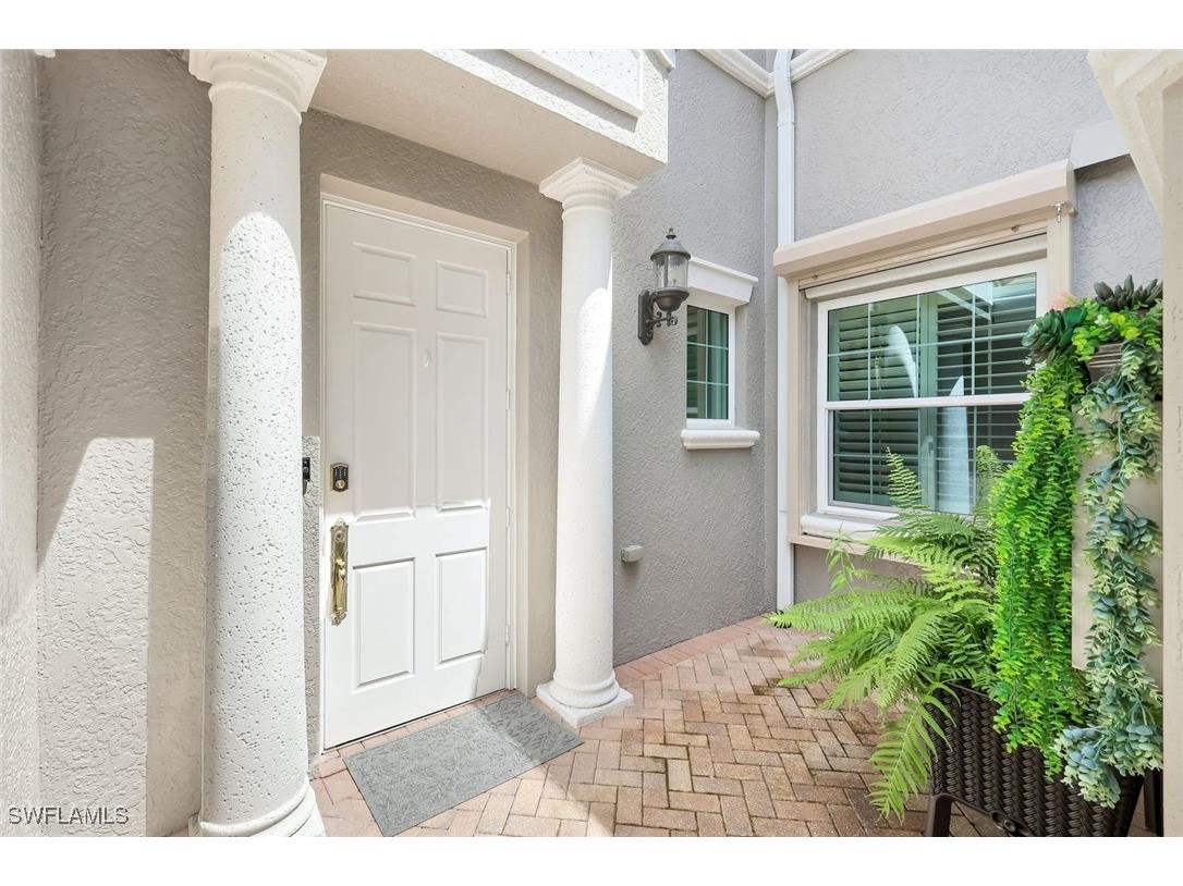 9242 Tesoro Lane #1-203 Naples FL 34114 225071688 image24