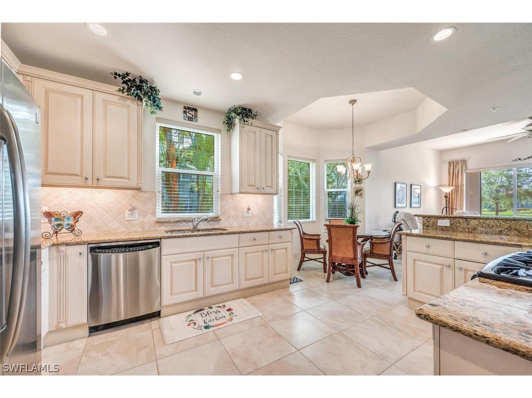 9242 Tesoro Lane #101 Naples FL 34114 226010260 image14