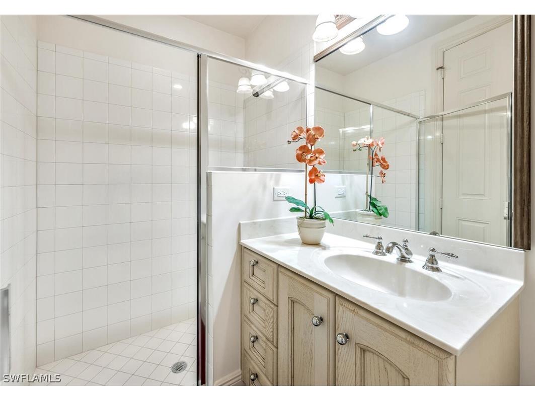 9242 Tesoro Lane #101 Naples FL 34114 226010260 image31