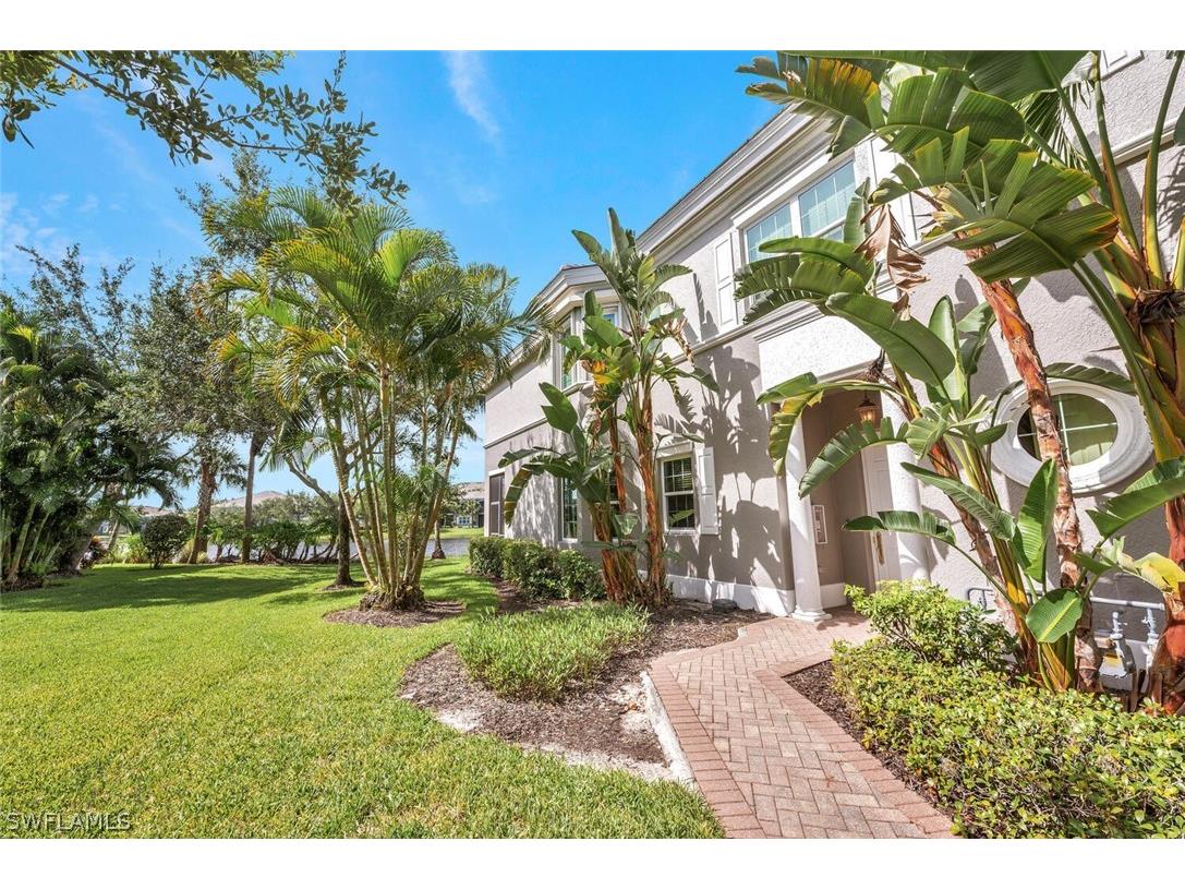 9242 Tesoro Lane #101 Naples FL 34114 226010260 image4