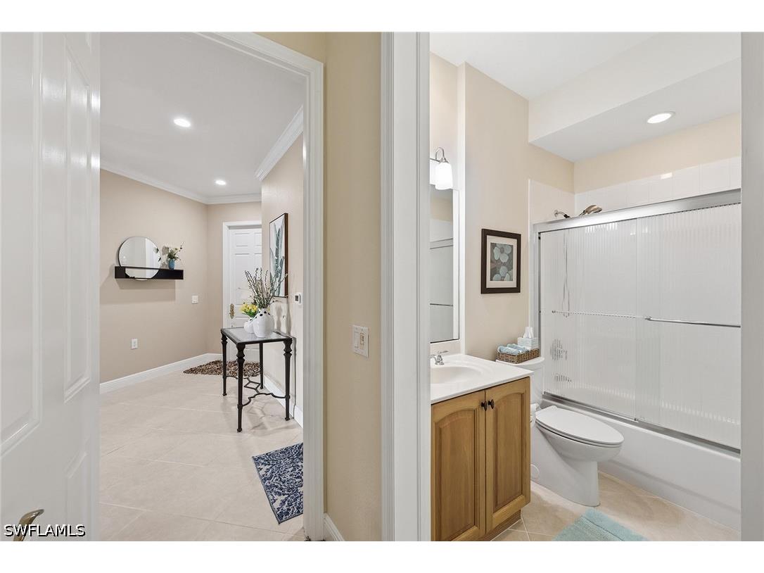 9243 Tesoro Lane #2 Naples FL 34114 226016763 image3