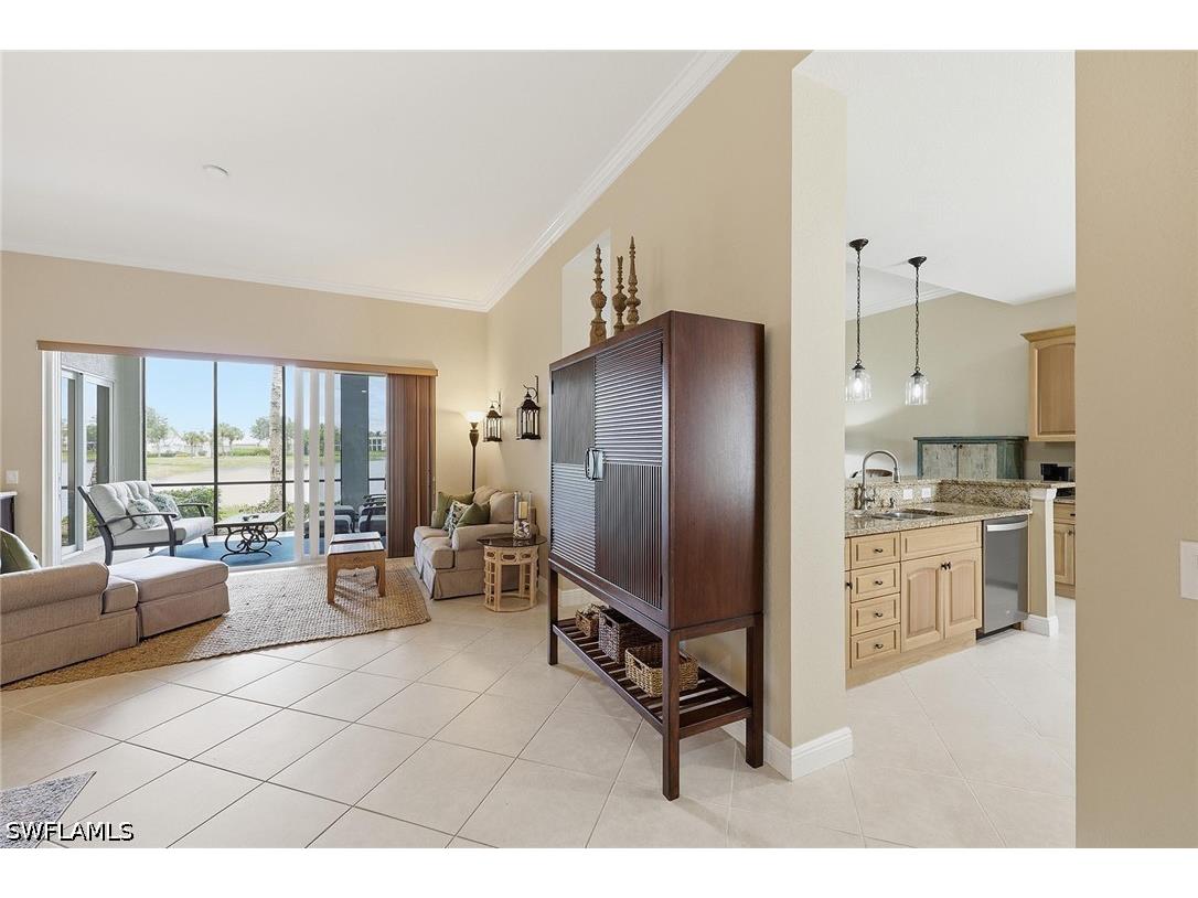 9243 Tesoro Lane #2 Naples FL 34114 226016763 image5