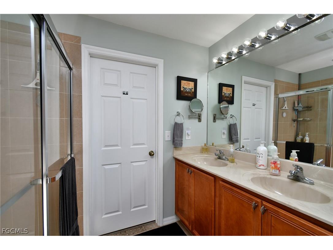 9245 Aegean Circle Lehigh Acres FL 33936 2026010422 image16