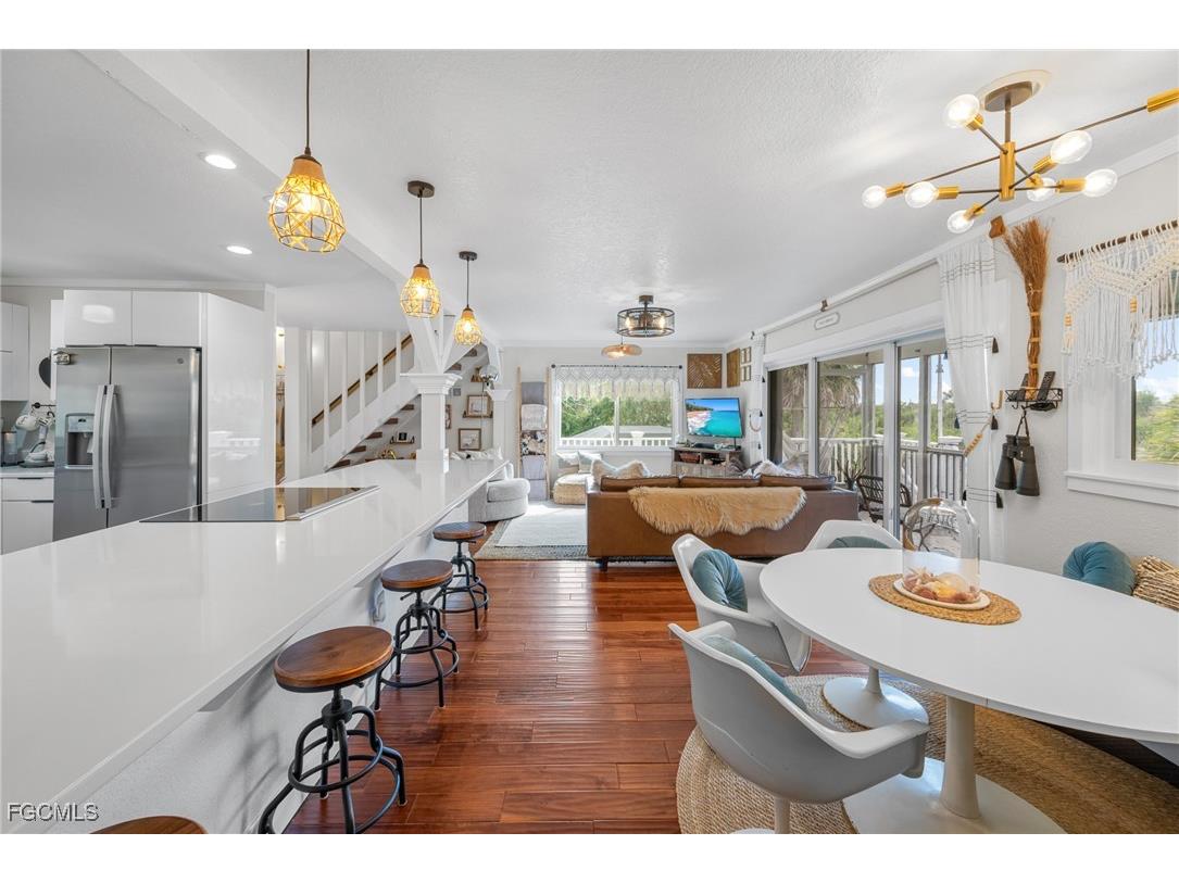 9247 Dimmick Drive Sanibel FL 33957 2025018937 image13