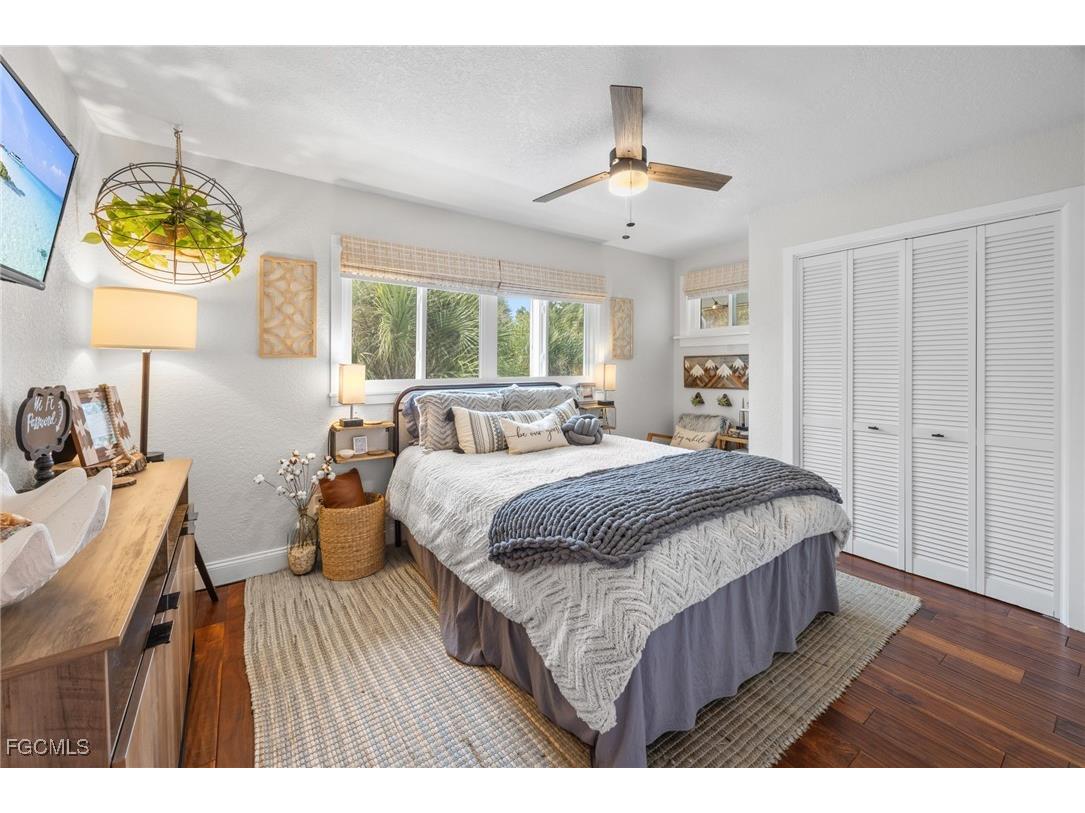 9247 Dimmick Drive Sanibel FL 33957 2025018937 image22