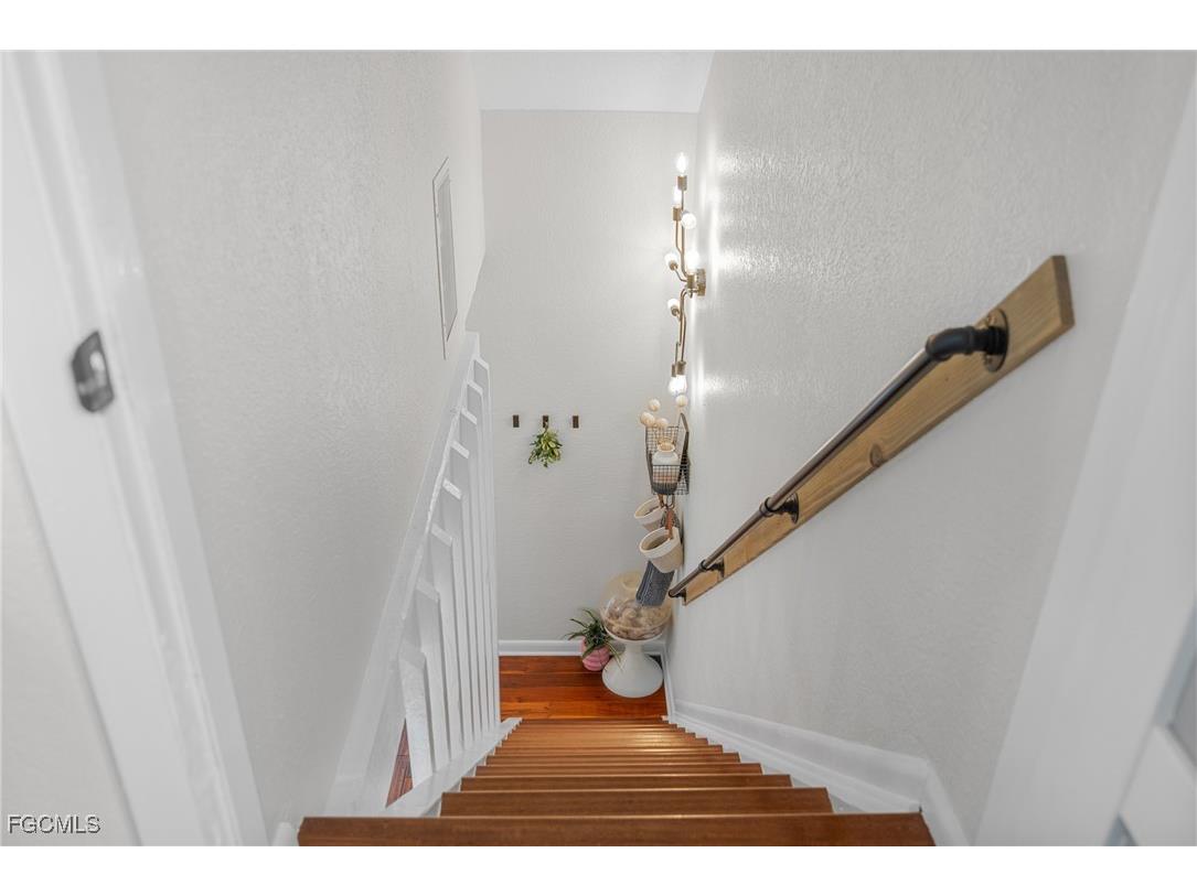 9247 Dimmick Drive Sanibel FL 33957 2025018937 image27