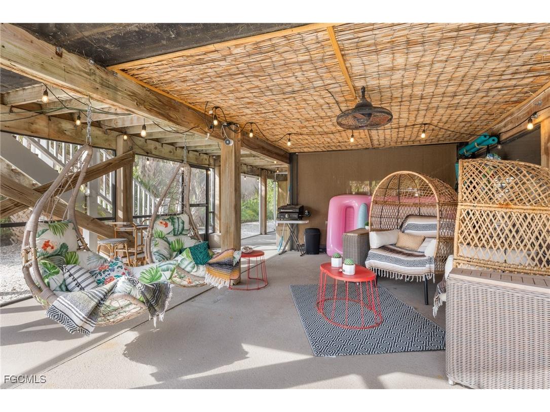 9247 Dimmick Drive Sanibel FL 33957 2025018937 image40