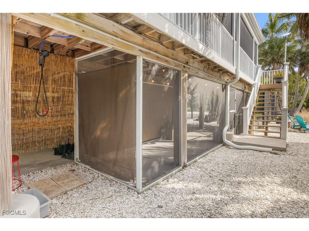 9247 Dimmick Drive Sanibel FL 33957 2025018937 image41