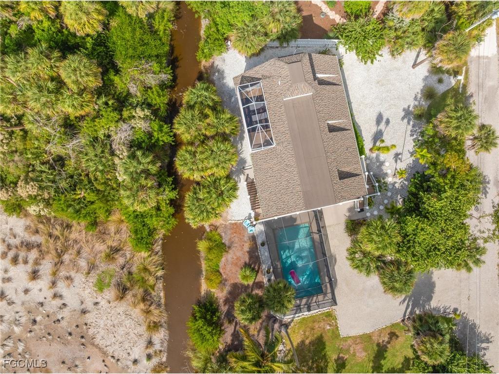 9247 Dimmick Drive Sanibel FL 33957 2025018937 image44