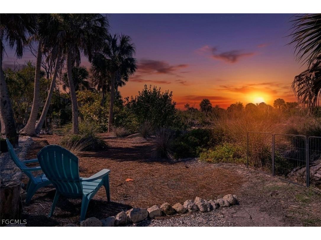 9247 Dimmick Drive Sanibel FL 33957 2026013958 image1