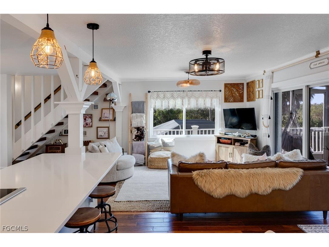 9247 Dimmick Drive Sanibel FL 33957 2026013958 image14