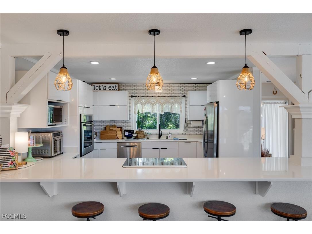 9247 Dimmick Drive Sanibel FL 33957 2026013958 image15