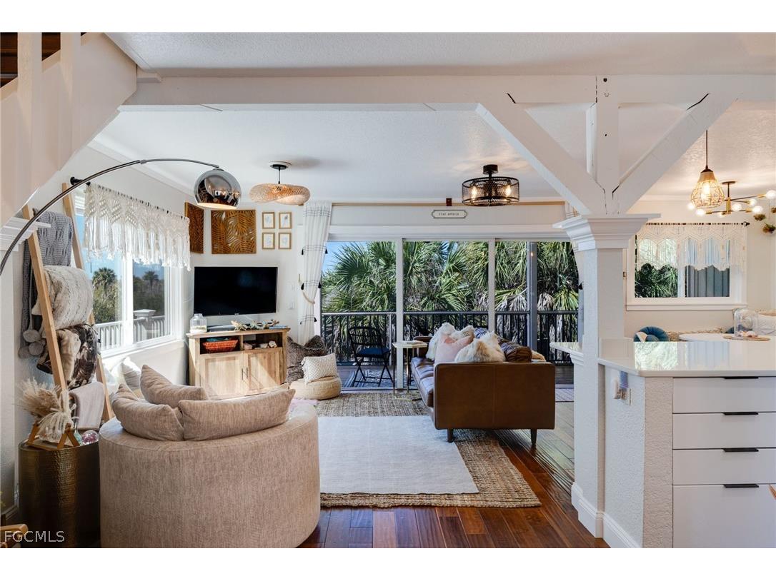 9247 Dimmick Drive Sanibel FL 33957 2026013958 image6