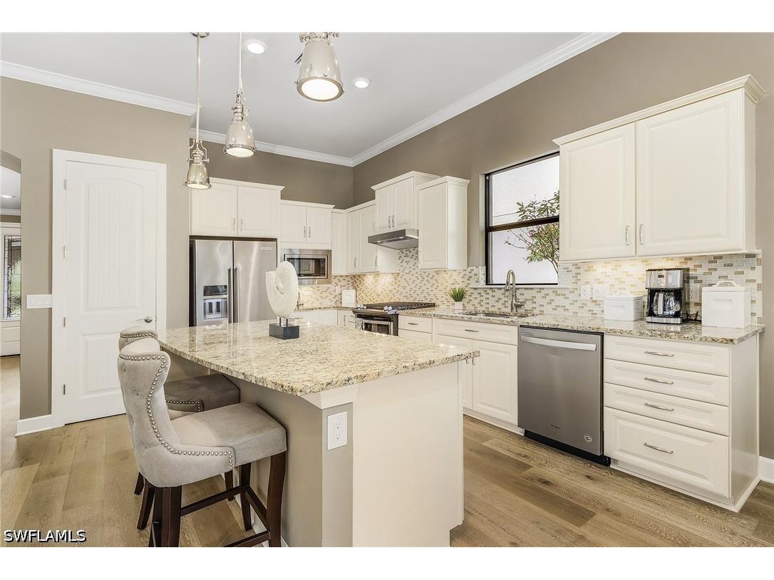 9248 Cormorant Drive Naples FL 34120 226019745 image6