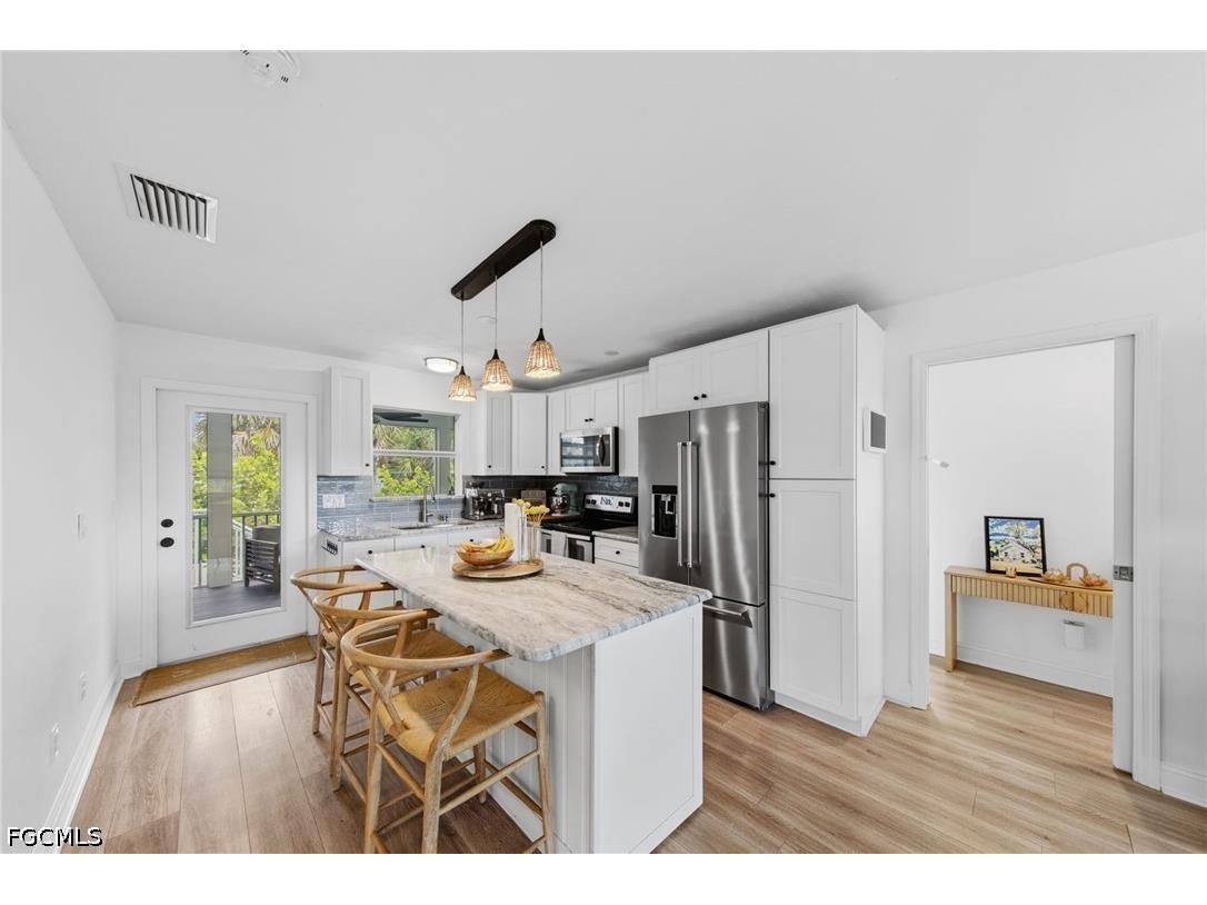 9248 Kincaid Court Sanibel FL 33957 2026015185 image12