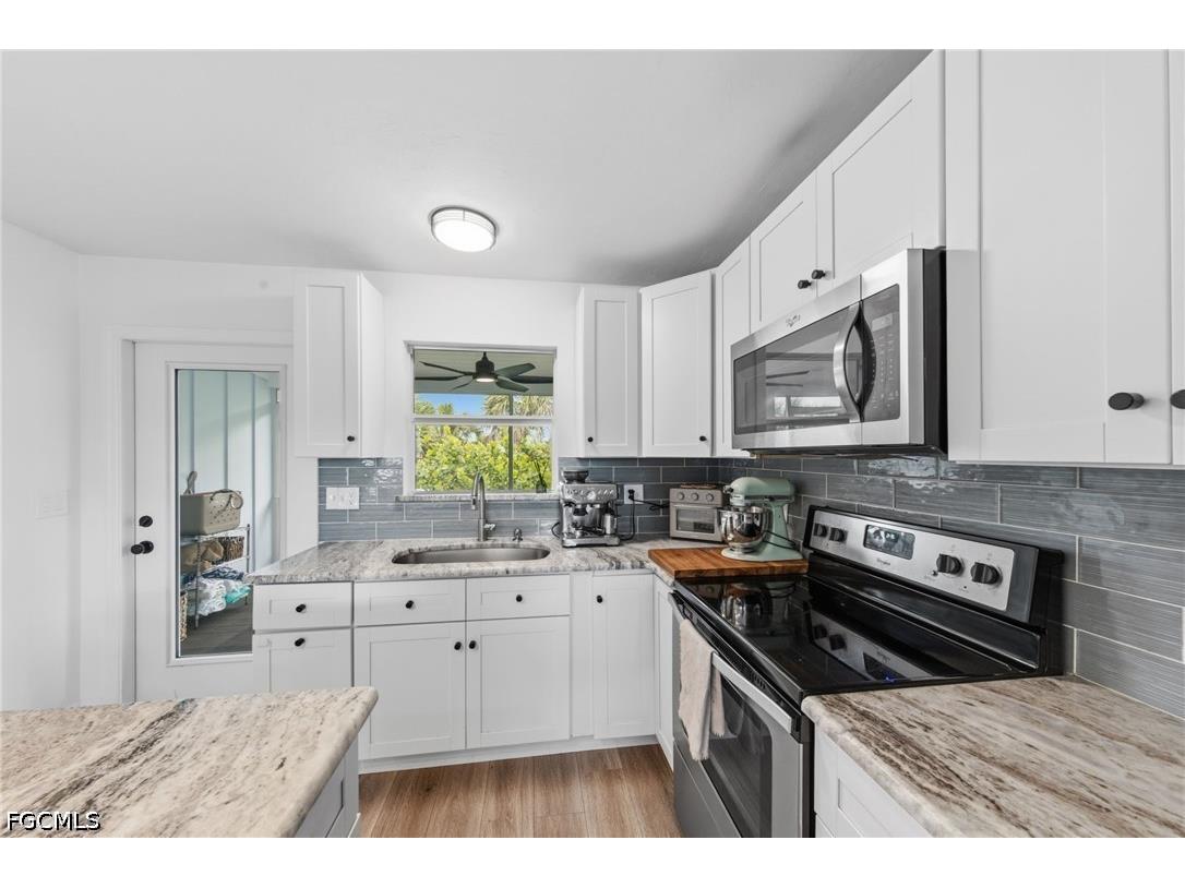 9248 Kincaid Court Sanibel FL 33957 2026015185 image14