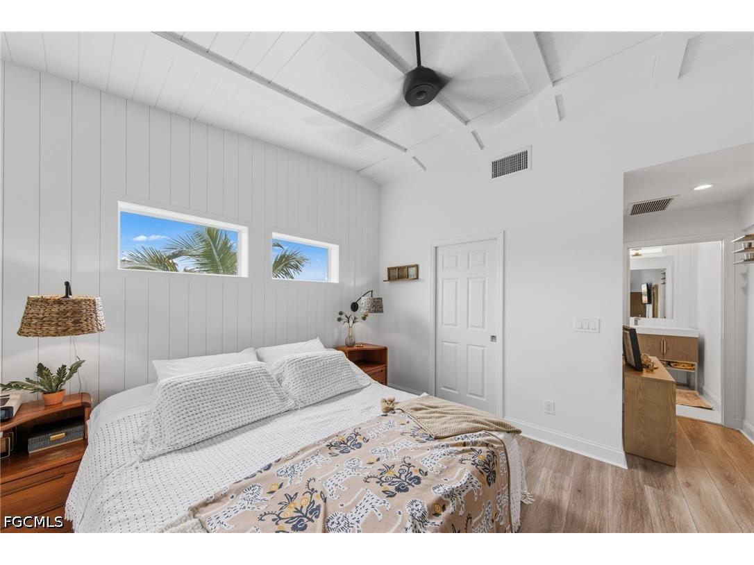 9248 Kincaid Court Sanibel FL 33957 2026015185 image17